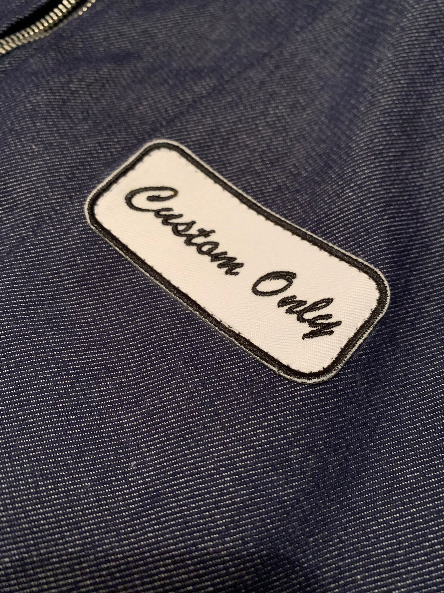 Blouson Custom Only en Jean brodé